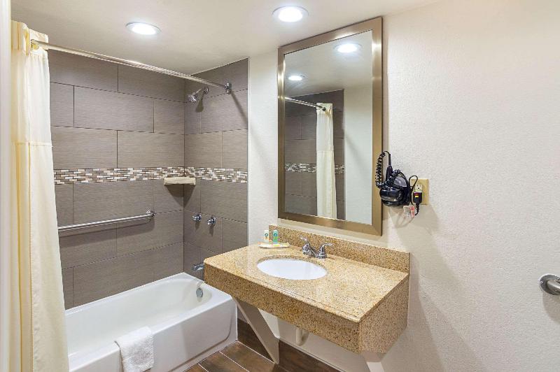 Стандартный Номер Кровать Кинг, Quality Inn