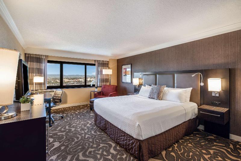 스탠다드 룸 킹사이즈 침대, Sonesta Los Angeles Airport Lax