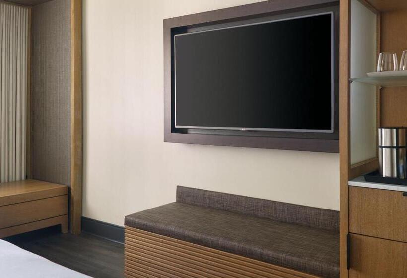 חדר אקזקיוטיב חדר קינג, Charlotte Marriott City Center