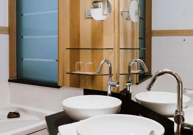 Номер Клуб, Holiday Inn San Jose Silicon Valley, An Ihg
