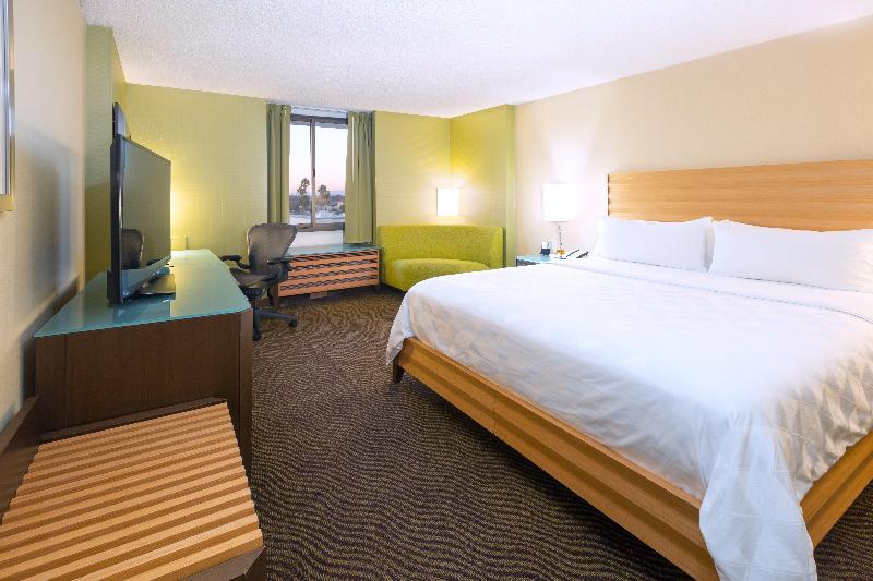 Номер Стандарт Кровать Кинг Адаптированный для Инвалидов, Holiday Inn San Jose Silicon Valley, An Ihg