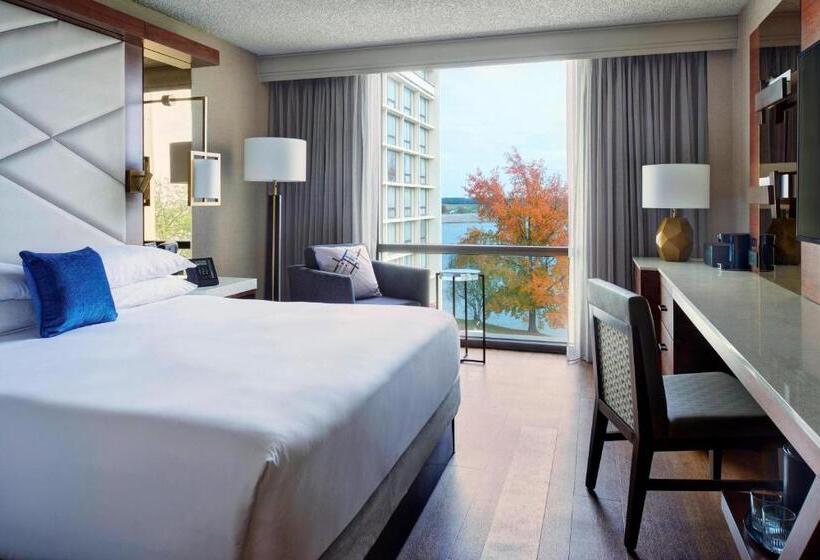 스탠다드 룸 킹사이즈 침대, Kansas City Airport Marriott