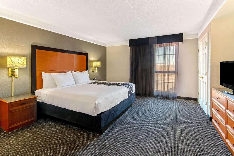 Люкс Кровать Кинг, La Quinta Inn By Wyndham Santa Fe
