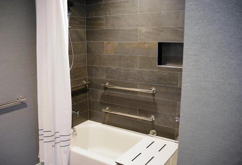 Стандартный Номер Кровать Кинг, Omaha Marriott