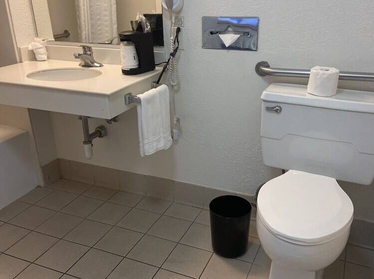 Номер Deluxe, Super 8 By Wyndham San Bernardino