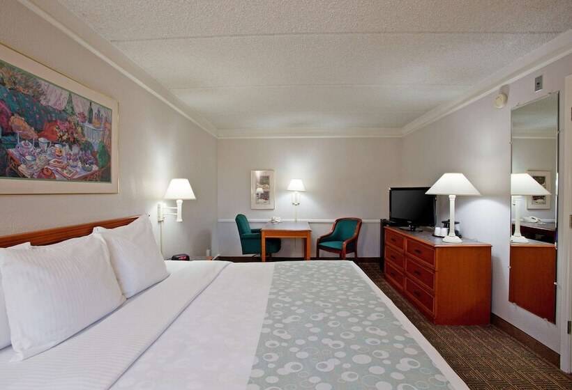 Номер Премиум, Super 8 By Wyndham San Bernardino