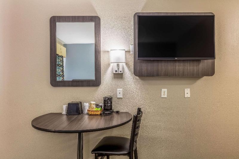 스탠다드 룸, Econo Lodge