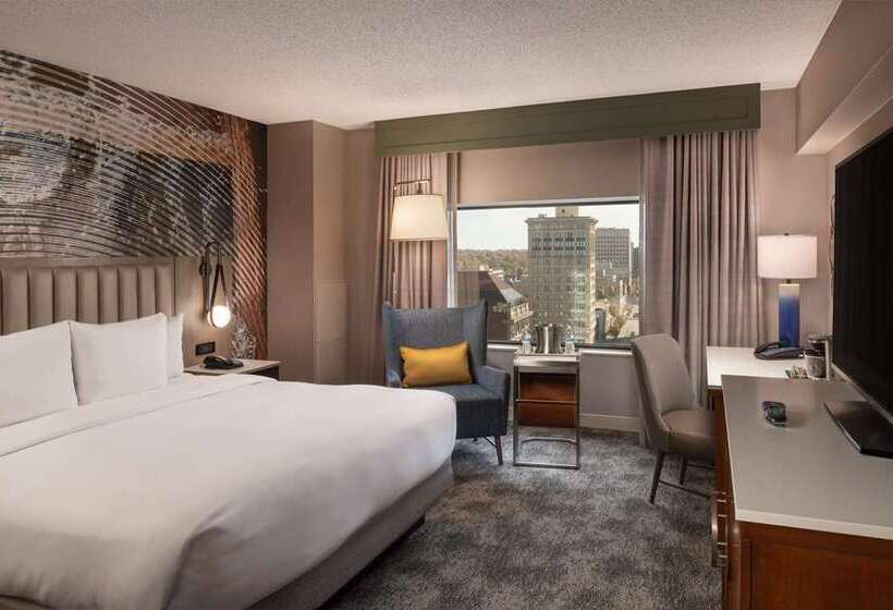 Номер Стандарт Кровать Кинг Адаптированный для Инвалидов, Hilton Lexington/downtown
