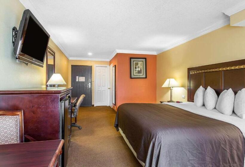 带大床的标准间, Quality Inn & Suites Bell Gardenslos Angeles