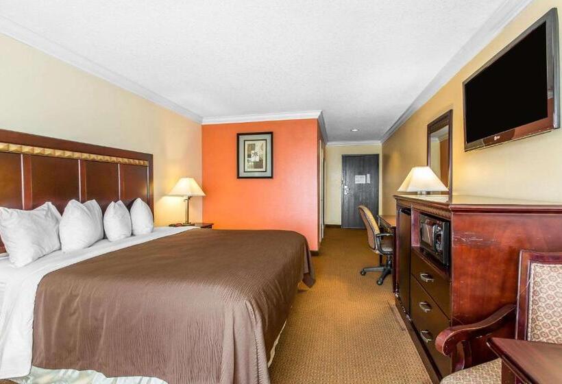 장애인을 위한 스탠다드 룸, Quality Inn & Suites Bell Gardenslos Angeles