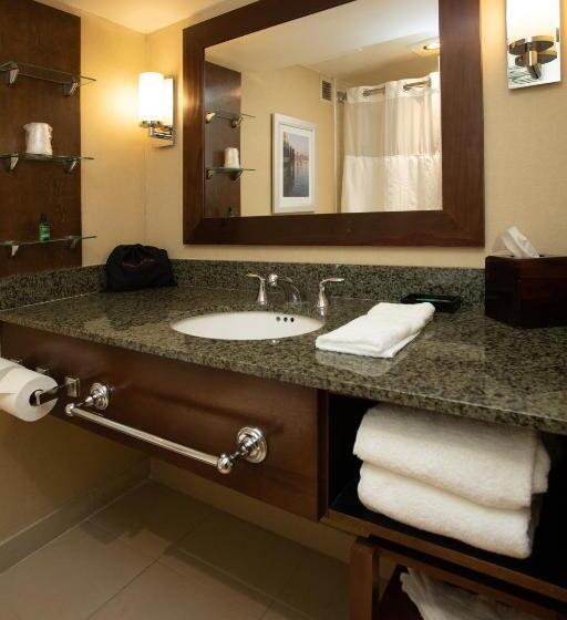 Полулюкс, Jake S 58 Casino Hotel   Adults Only