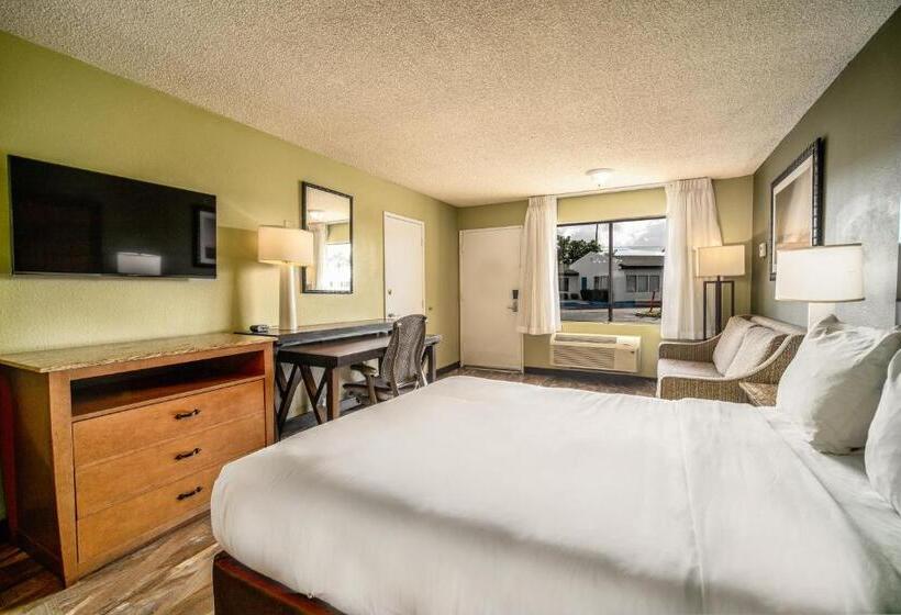 Люкс 2 Спальни, The Buena Park Hotel & Suites