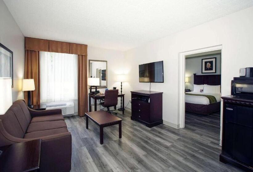 침실 2개 스위트, Best Western Paramus Hotel & Suites