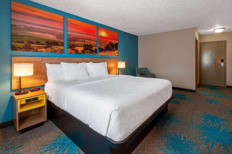 Номер Стандарт, Days Inn By Wyndham Sandusky Cedar Point