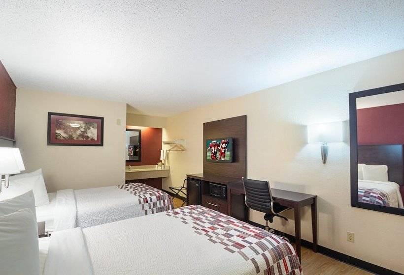 Номер Deluxe, Red Roof Inn Cincinnati East  Beechmont