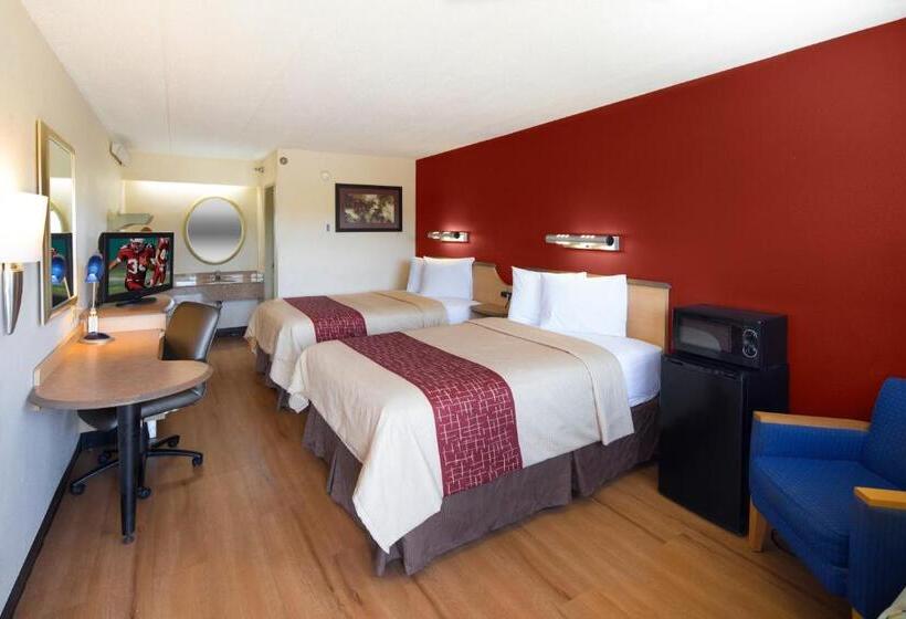 Номер Deluxe, Red Roof Inn Cincinnati Northeast  Blue Ash