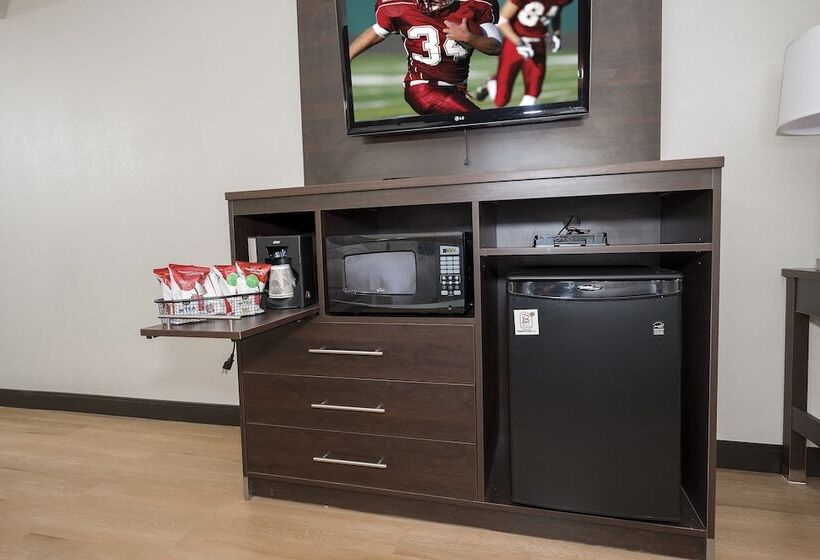 חדר סופריור, Red Roof Inn Plus+ & Suites Knoxville West Cedar Bluff