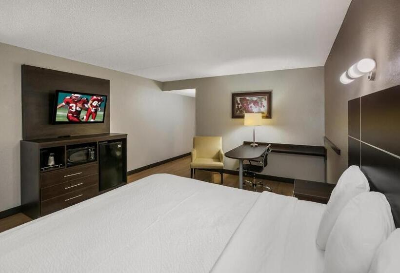 חדר סופריור עם מיטת קינג, Red Roof Inn Plus+ & Suites Knoxville West Cedar Bluff