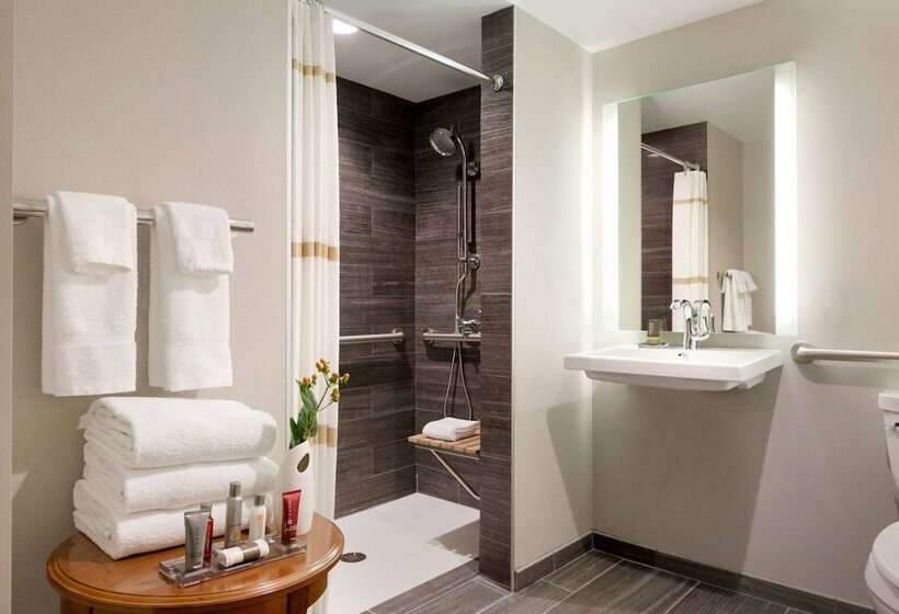스탠다드 룸 더블 침대 2개, Walnut Creek Marriott