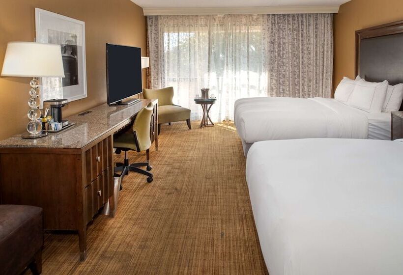 스탠다드 룸 더블 침대 2개, Hilton St. Louis Airport