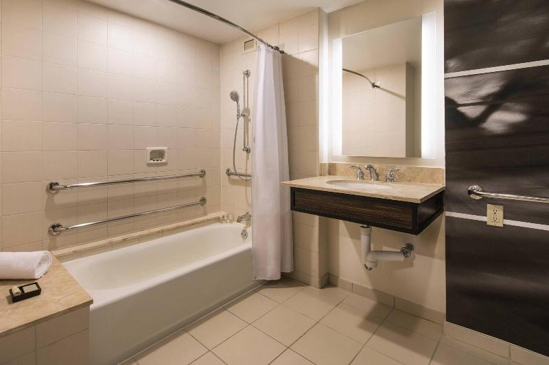Стандартный Номер Кровать Кинг, Renaissance Atlanta Waverly Hotel & Convention Center