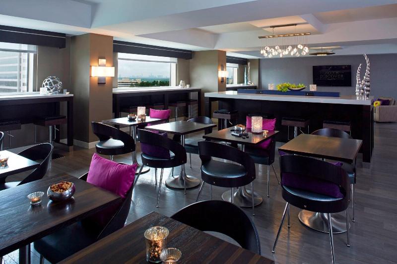 Номер Executive Кровать Кинг, Renaissance Atlanta Waverly Hotel & Convention Center