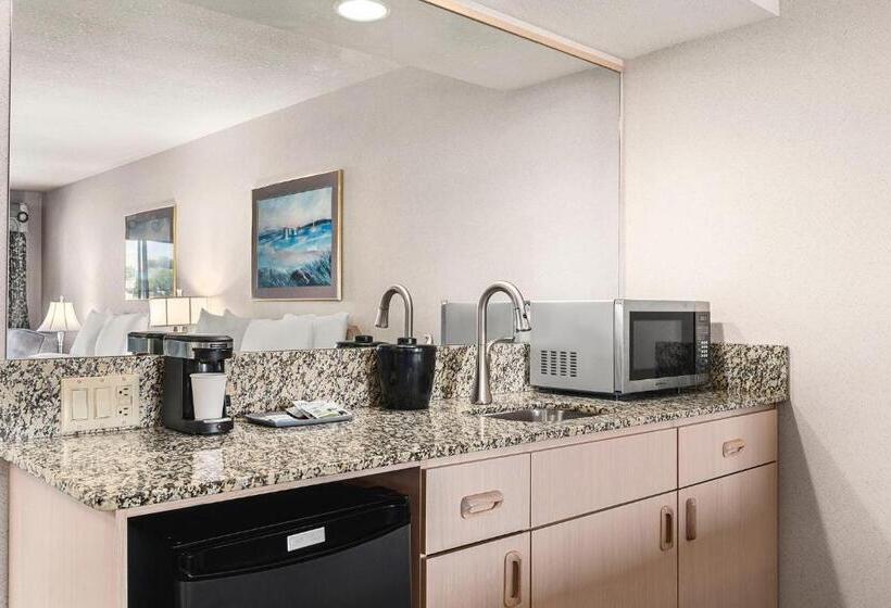 Люкс Адаптированный для Инвалидов, Columbia River Hotel, Ascend Hotel Collection