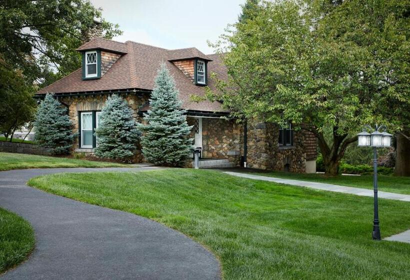 Номер Стандарт, Tarrytown House Estate On The Hudson