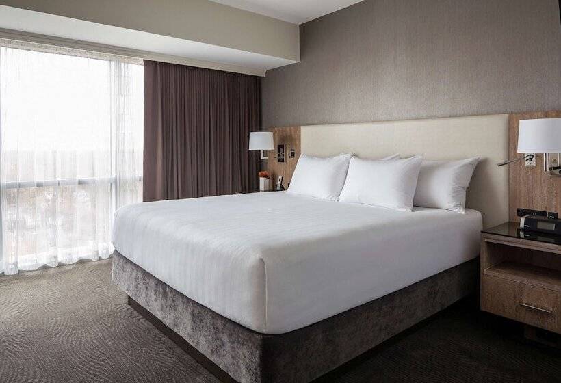 Номер Deluxe, Hyatt Centric Midtown Atlanta