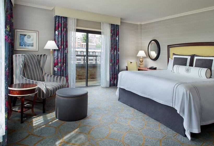 장애인용 디럭스룸, Omni Shoreham