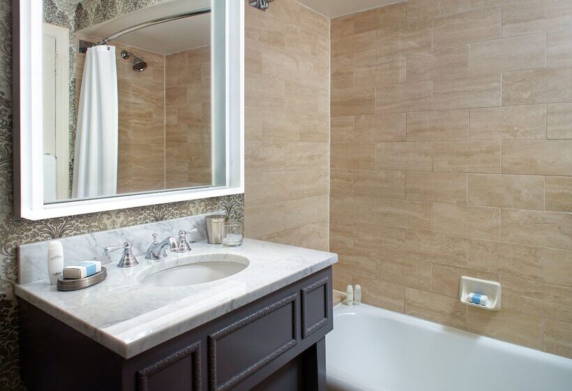 프리미엄 스위트, Omni Shoreham
