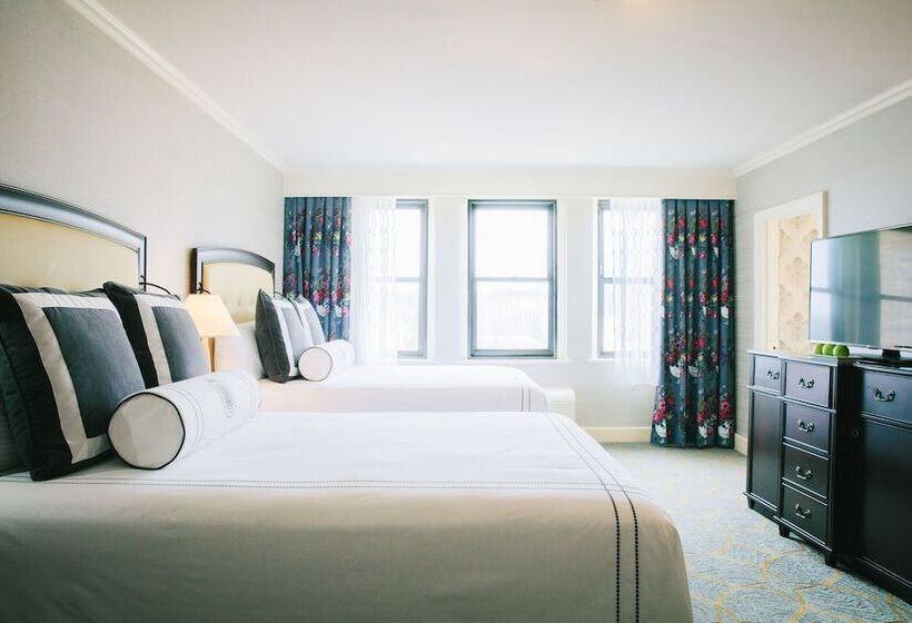 장애인용 디럭스룸, Omni Shoreham
