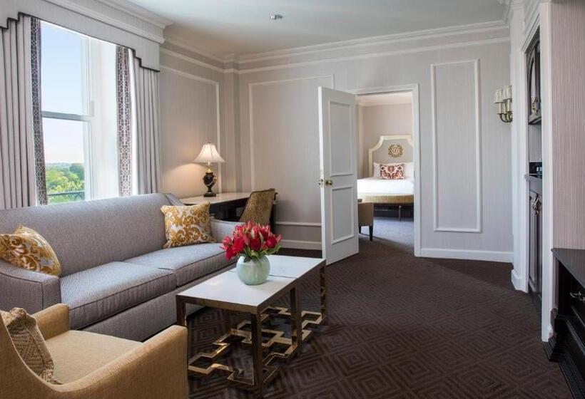 스위트 킹사이즈 침대, Willard Intercontinental Washington, An Ihg