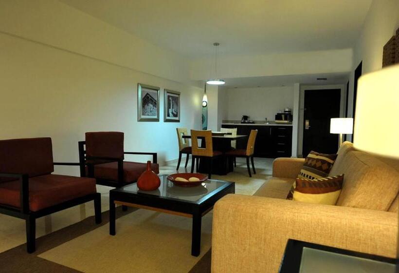 סוויטה, Radisson Hotel Santo Domingo