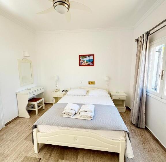 Номер Economy, Irene Hotel   Beachfront