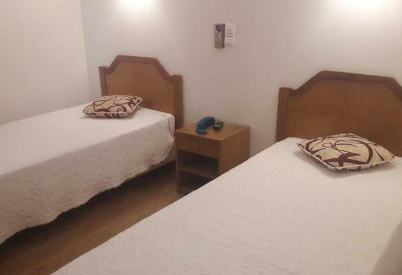 Quarto Estandar Individual, Alicante Lisboa