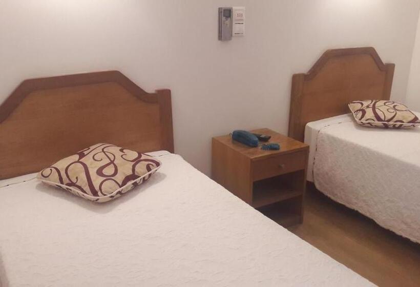 Quarto Estandar, Alicante Lisboa