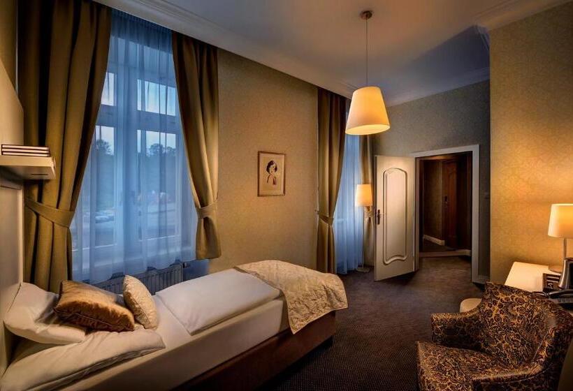 스탠다드 싱글 룸, Grand Hotel Starý Smokovec