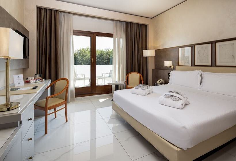 Номер Комфорт, Best Western  Modena District