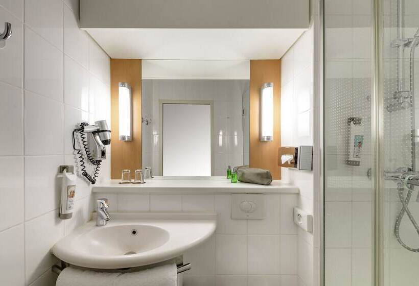 Номер Стандарт, Ibis Hotel Hannover Medical Park