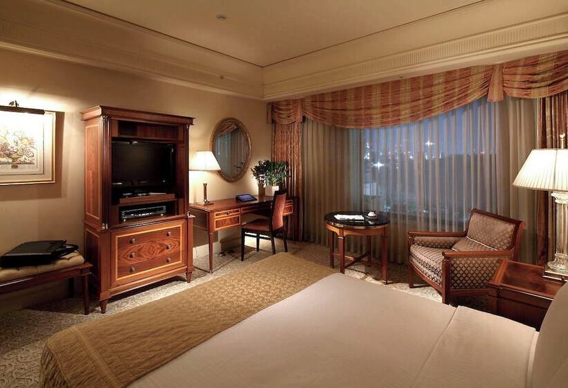 Номер Deluxe, Rihga Royal Hotel Tokyo