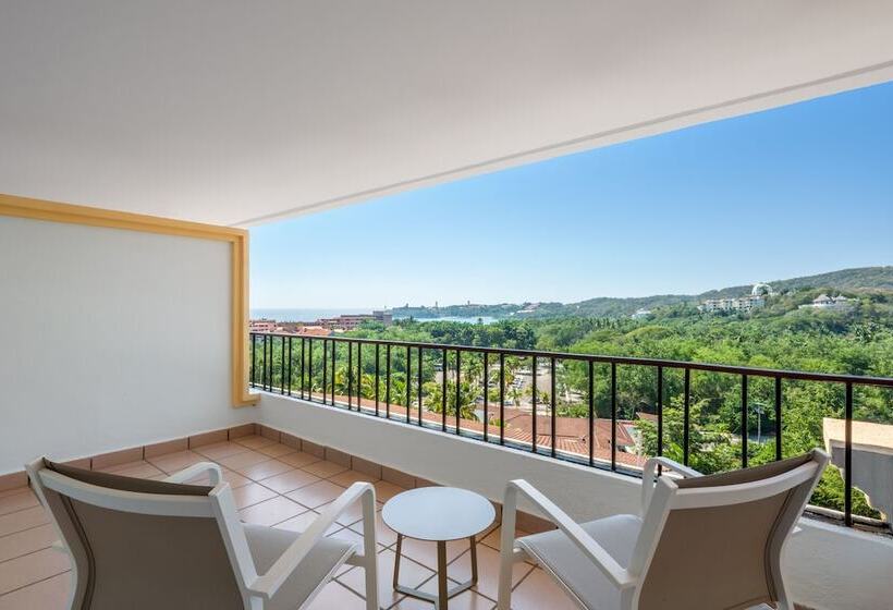 オーシャンビューのプレミアムルーム。, Park Royal Beach Huatulco   All Inclusive