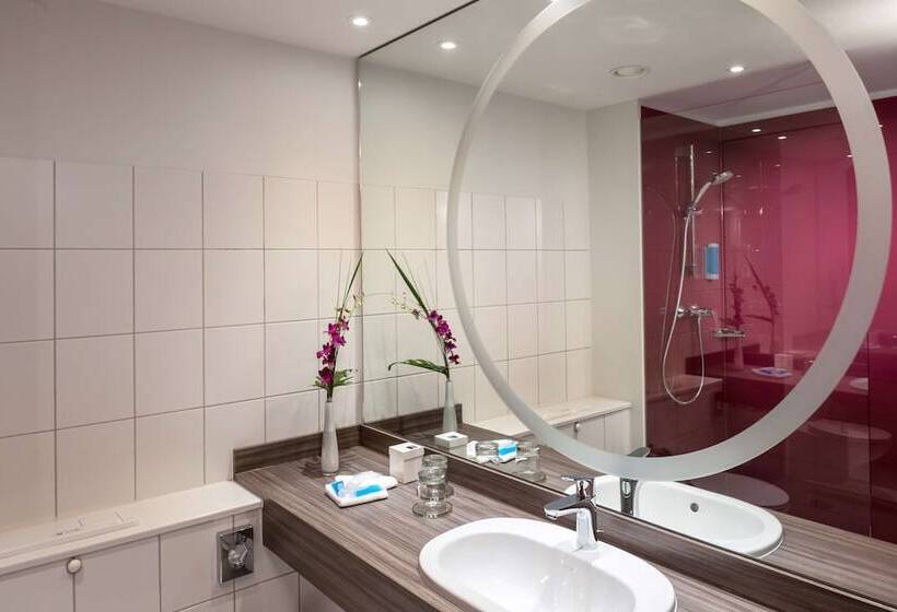 Номер Superior, Dorint Kongresshotel Mannheim
