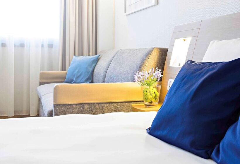 اتاق استاندارد با تخت دوبل, Novotel Genova City