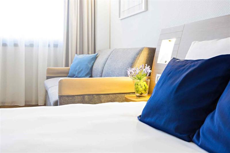 اتاق استاندارد با تخت دوبل, Novotel Genova City