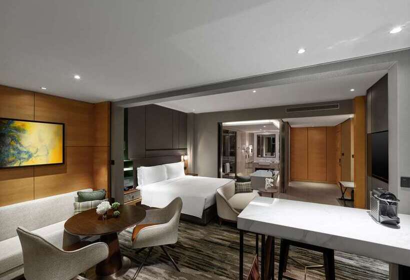 Номер Executive Кровать Кинг, Hilton Bali Resort
