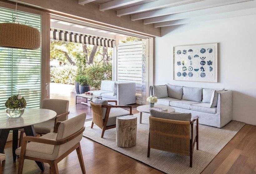 Люкс Вид на Сад, Four Seasons Astir Palace Athens