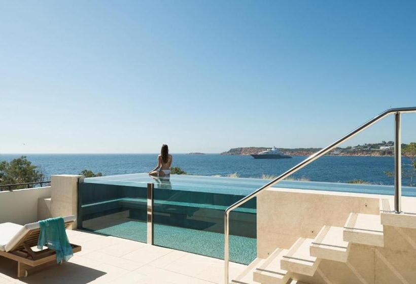 Люкс, Four Seasons Astir Palace Athens