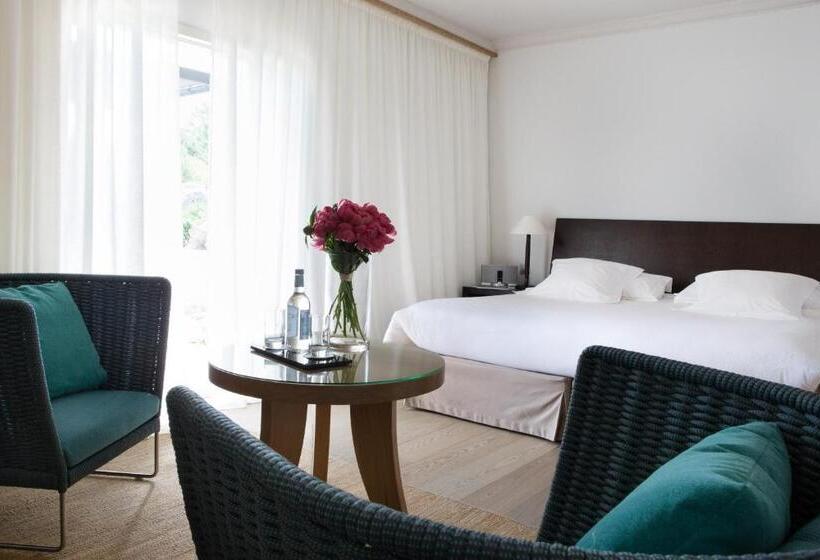 Номер Deluxe Вид на Море, La Villa Calvi