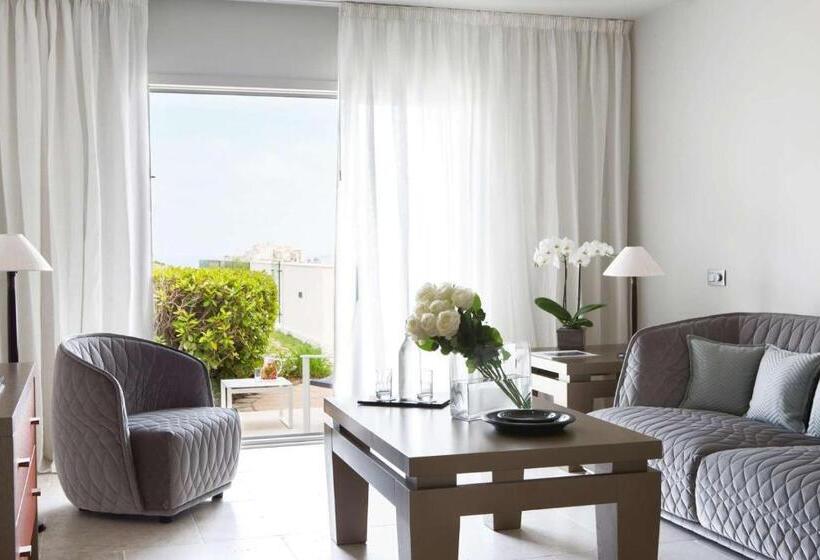 Люкс Мастер Вид на Море, La Villa Calvi